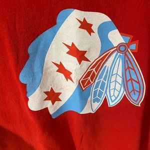 Men’s XL Chicago Blackhawks shirt